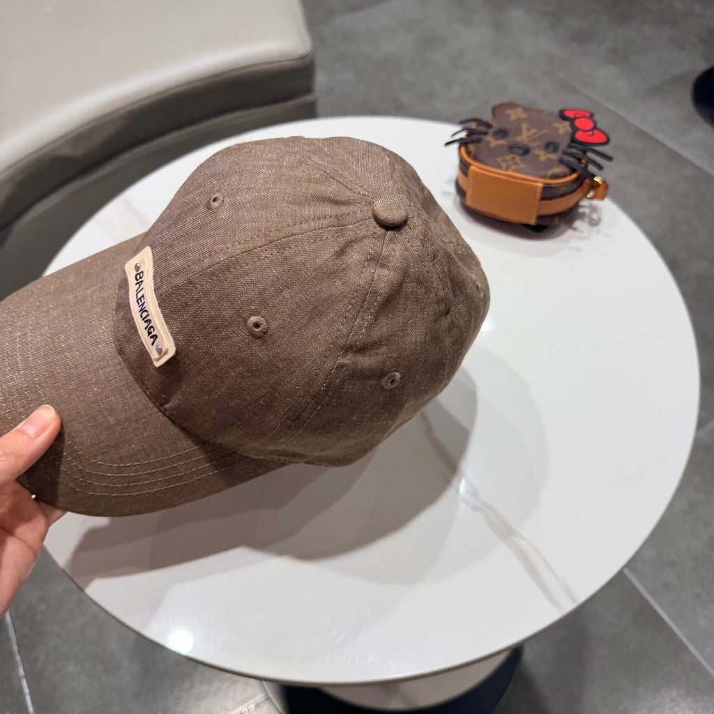BALENCIAGA 26S BASEBALL CAP STYLE 29