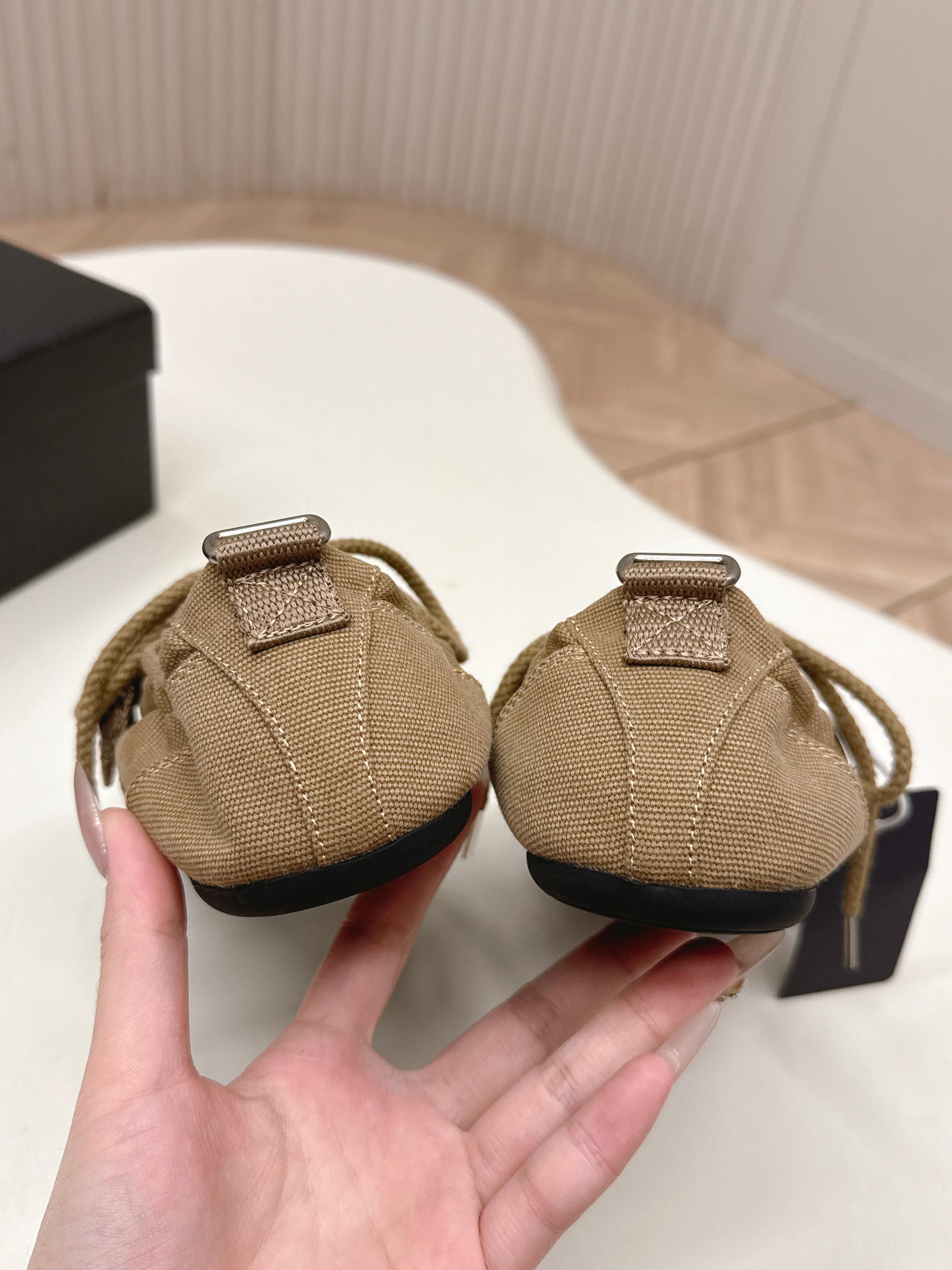 PRADA 26S LACE UP MINIMAL SNEAKERS IN BROWN CANVAS