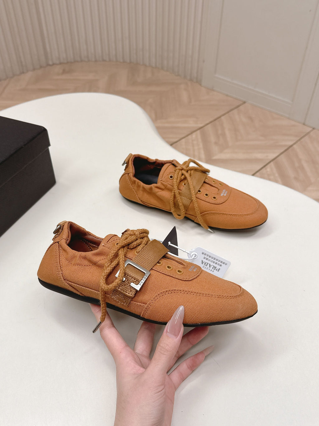 PRADA 26S LACE UP MINIMAL SNEAKERS IN CARAMEL BROWN CANVAS