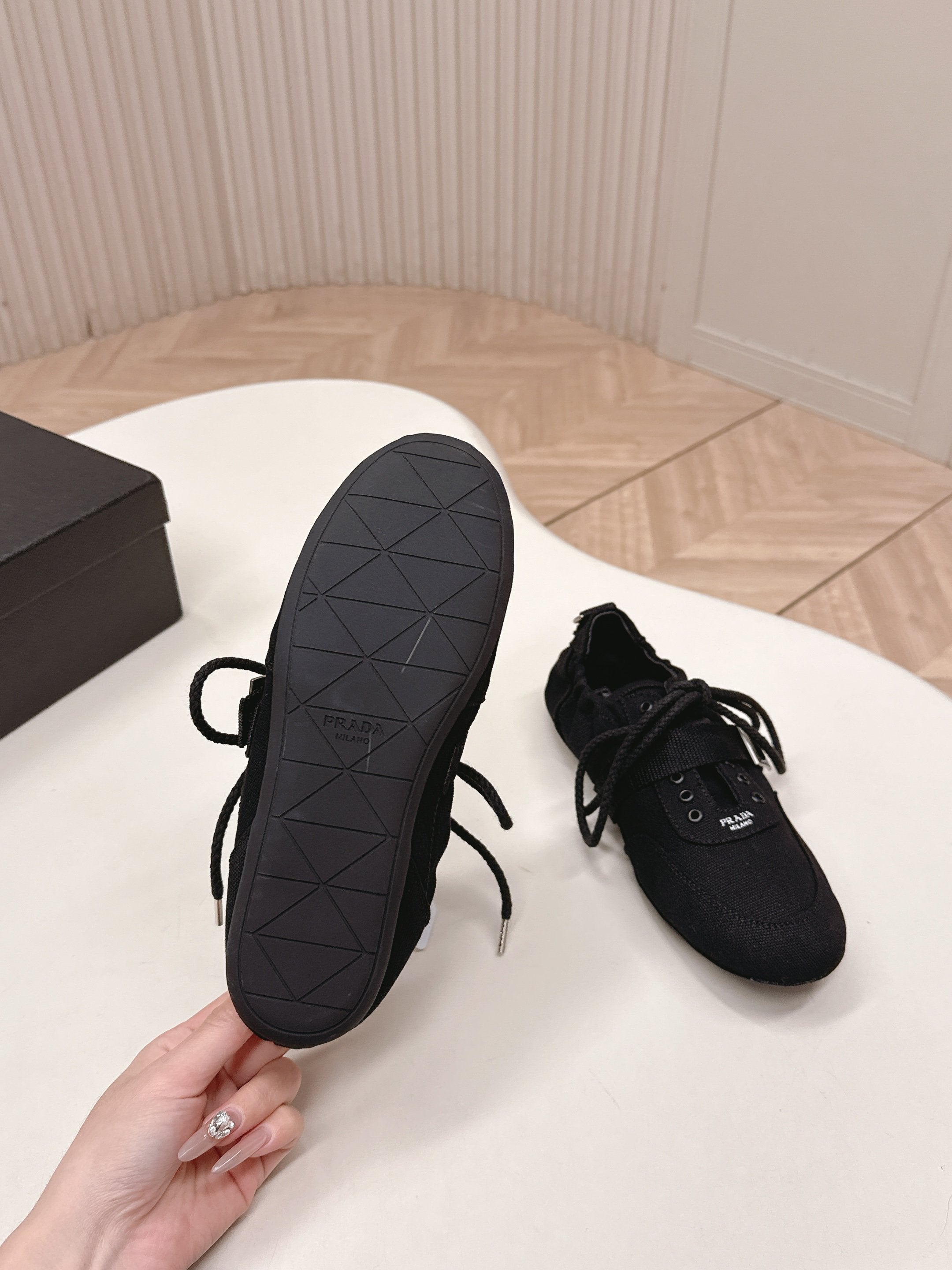 PRADA 26S LACE UP MINIMAL SNEAKERS IN BLACK CANVAS