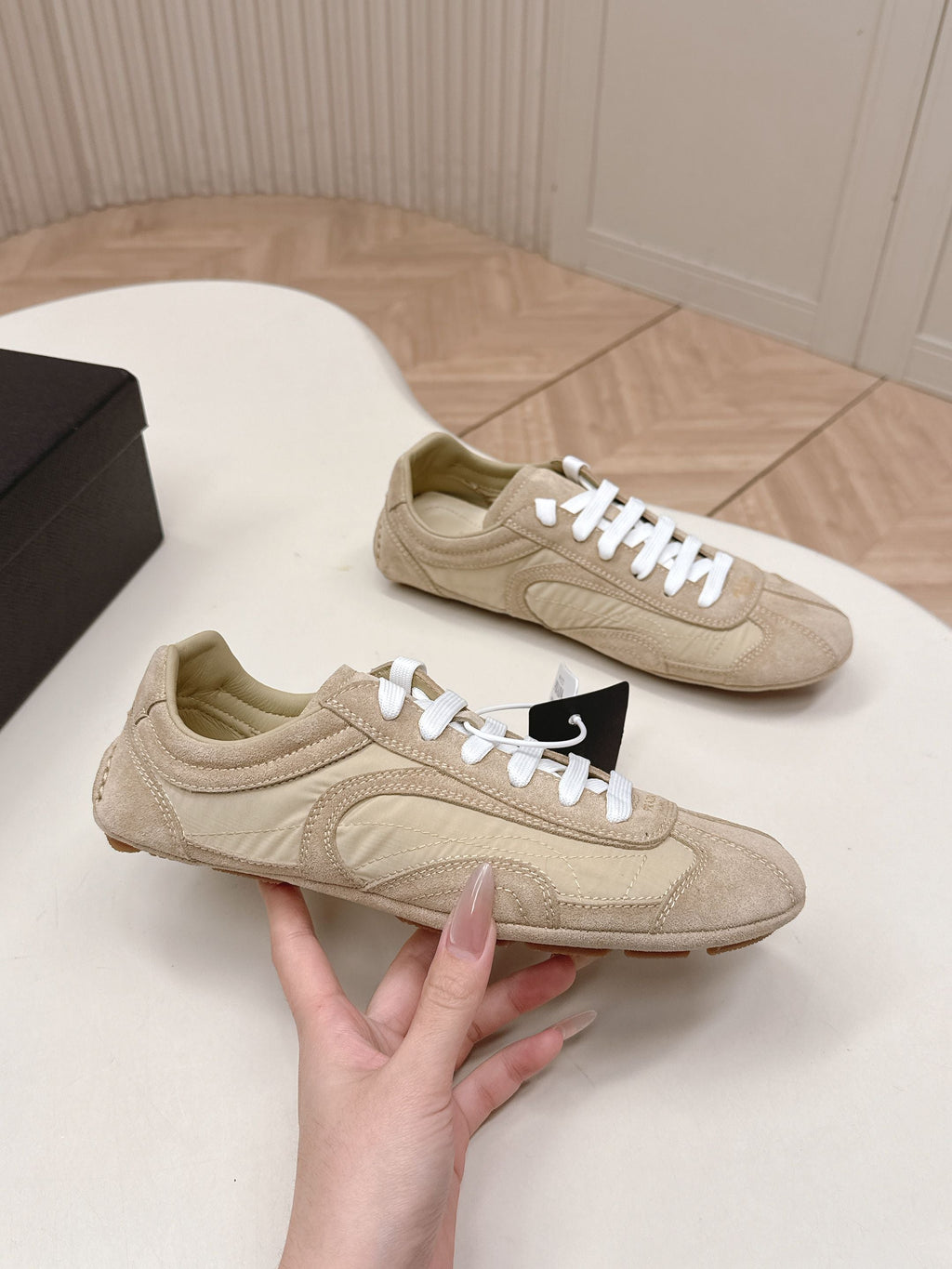 PRADA 26S SNEAKERS IN LIGHT BROWN QUILTED NYLON AND SUEDE