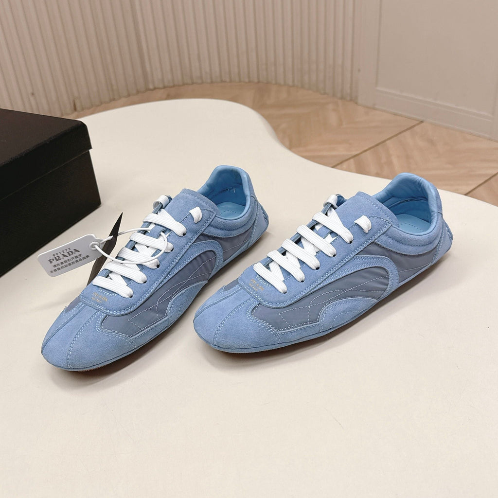 PRADA 26S SNEAKERS IN BLUE QUILTED NYLON AND SUEDE
