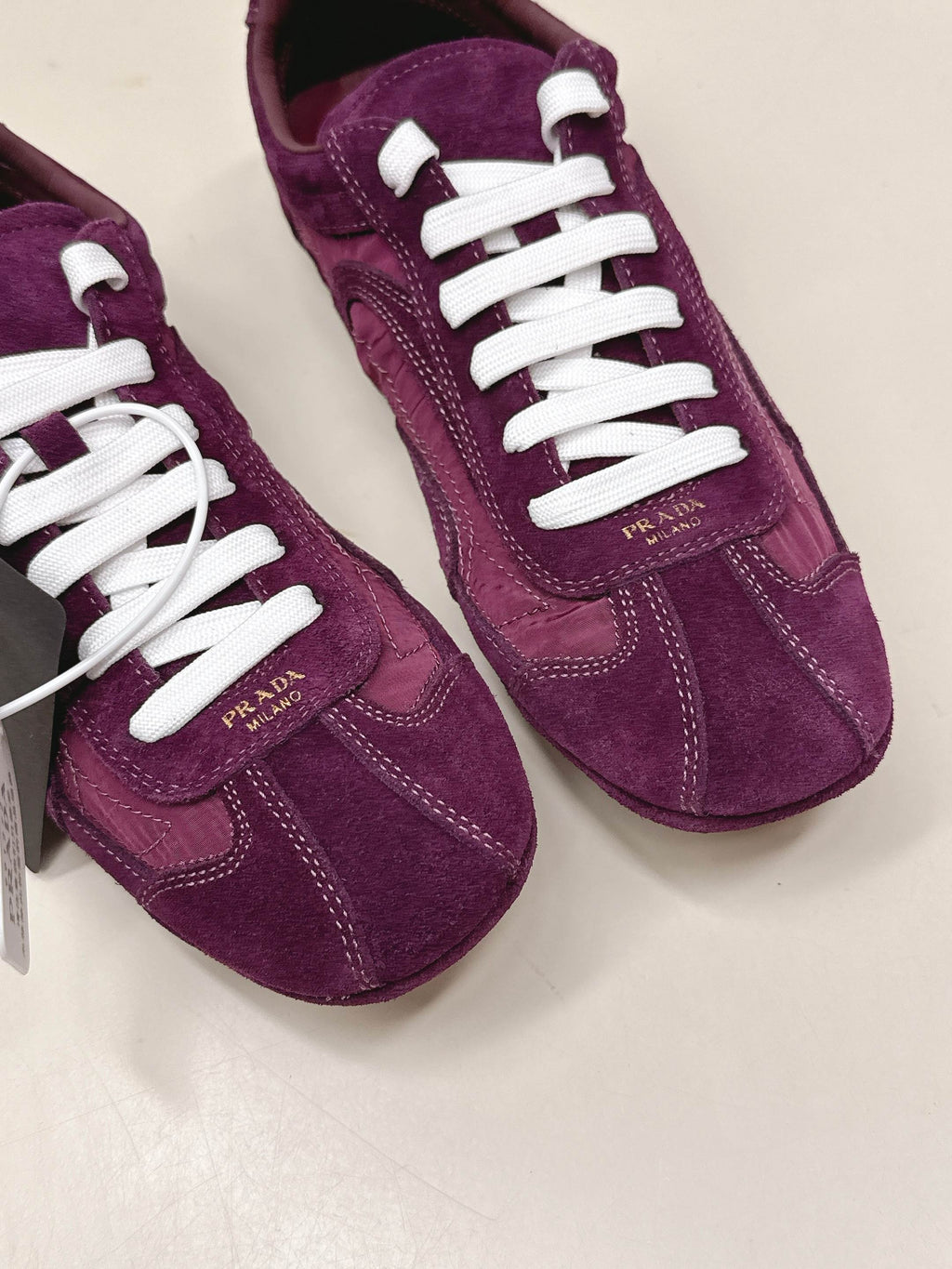 PRADA 26S CLASSIC SNEAKERS IN BURGUNDY RED SUEDE