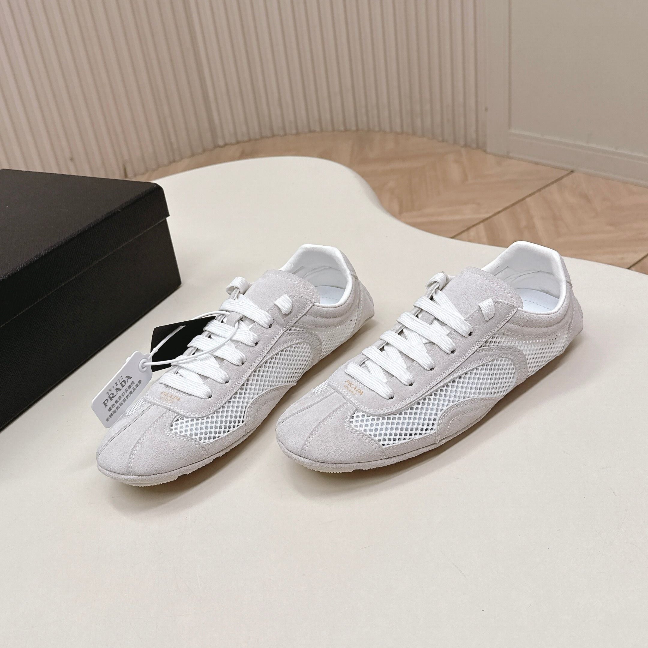 PRADA 26S CLASSIC SNEAKERS IN LIGHT GREY SUEDE AND MESH