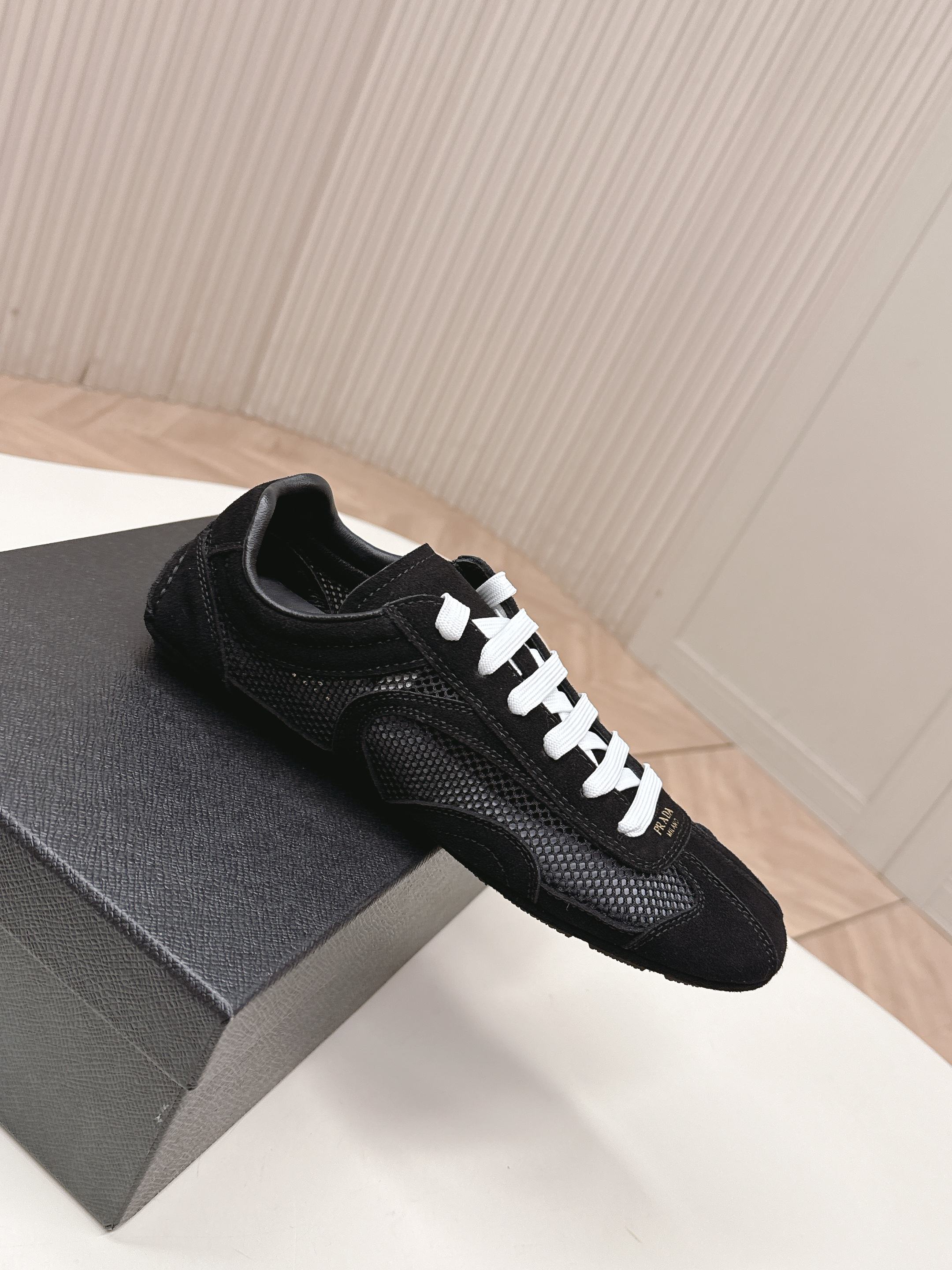 PRADA 26S CLASSIC SNEAKERS IN BLACK SUEDE AND MESH