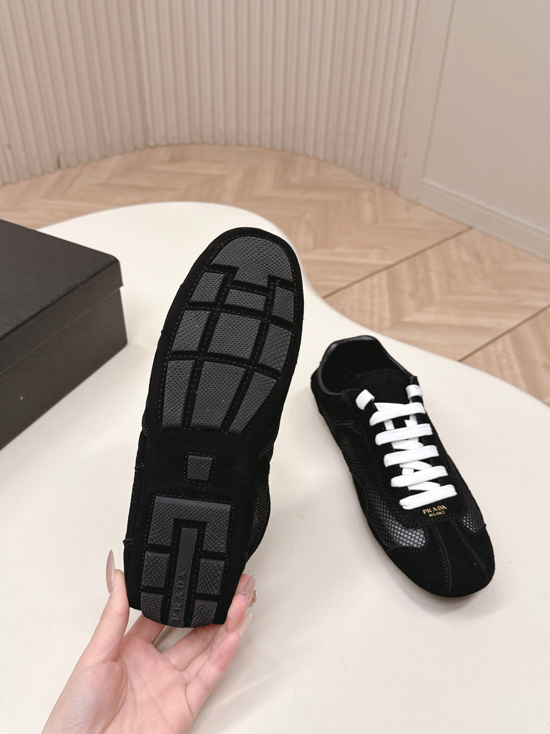 PRADA 26S CLASSIC SNEAKERS IN BLACK SUEDE AND MESH