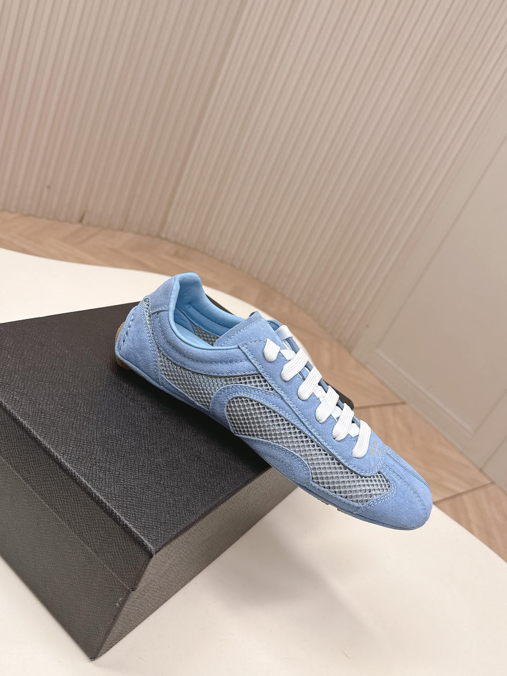 PRADA 26S CLASSIC SNEAKERS IN BLUE SUEDE AND MESH