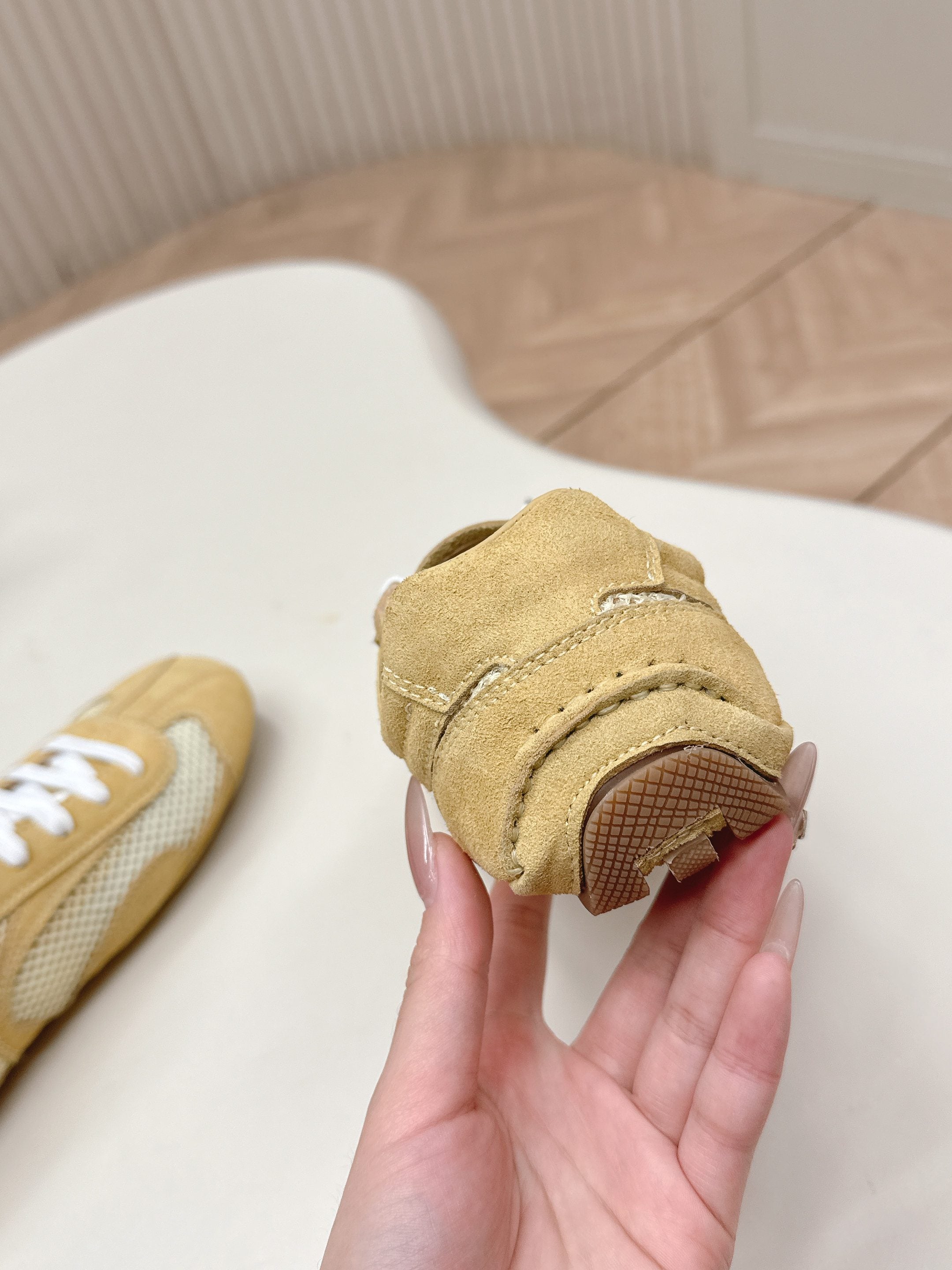 PRADA 26S CLASSIC SNEAKERS IN YELLOW SAND SUEDE AND MESH