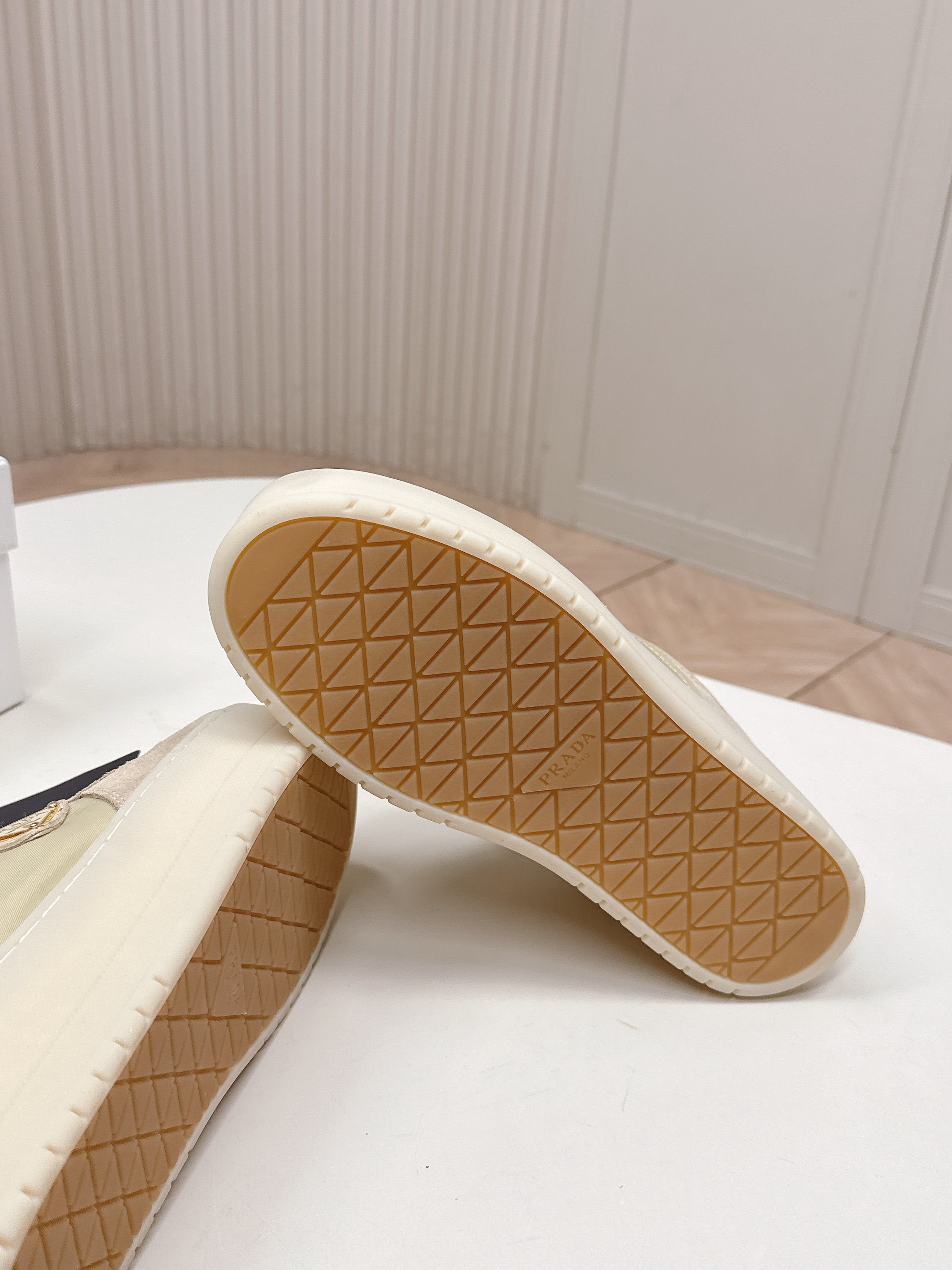 PRADA 26S PLATFORM SNEAKERS 50MM IN BEIGE SUEDE