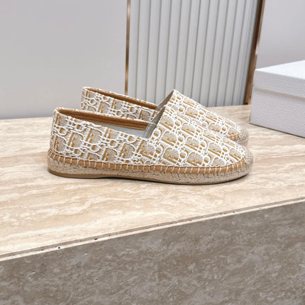 DIOR 26S SIROCO ESPADRILLE IN BEIGE AND WHITE DIOR OBLIQUE CANVAS