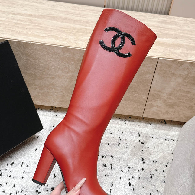 CHANEL 26S KNEE HIGH BOOTS 90 MM IN RED CALFSKN AND BLACK PATENT