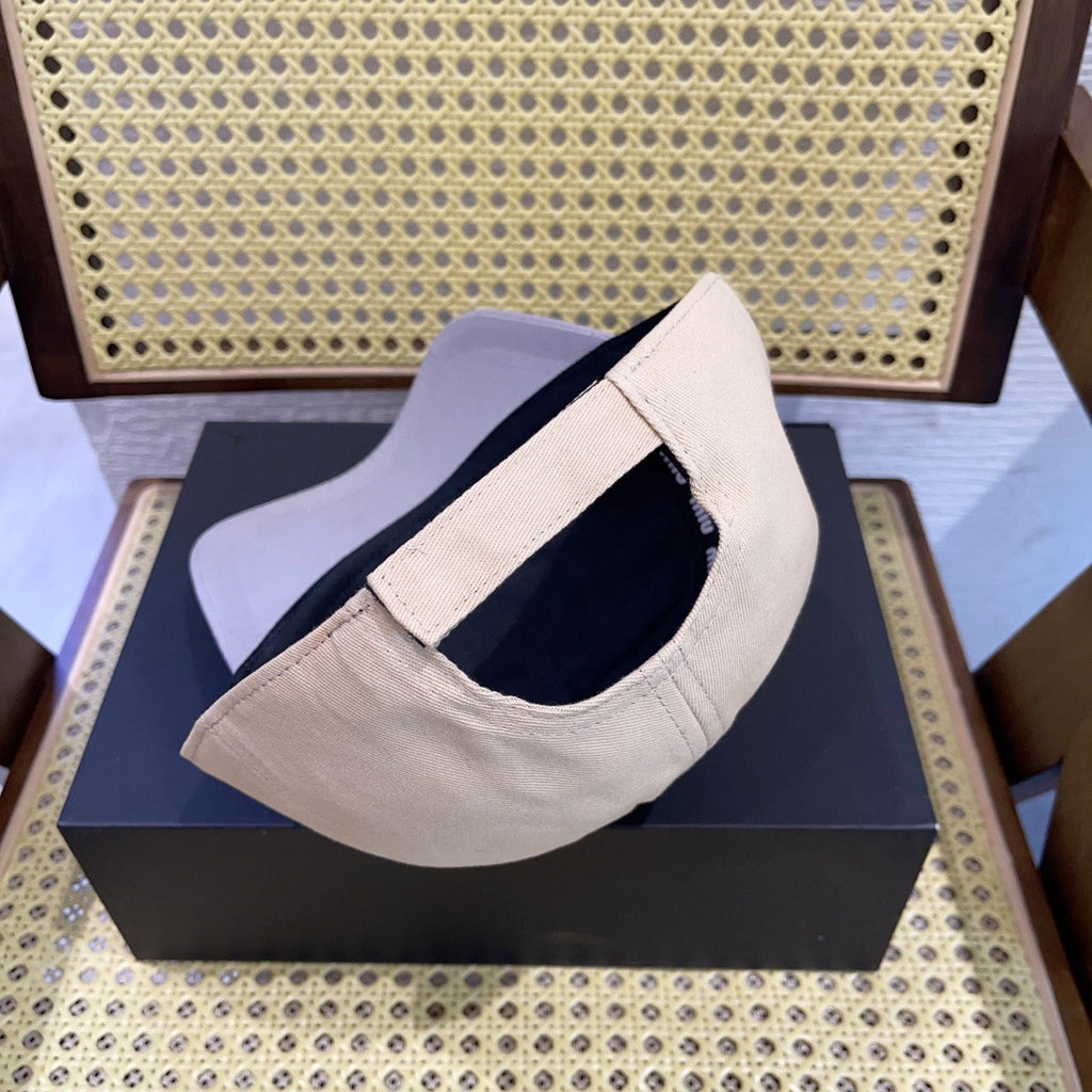 MIUMIU BASEBALL CAP IN LIGHT BEIGE AND PURPLE FABRIC WITH LOGO EMBROIDERY