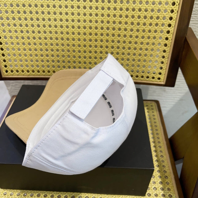 MIUMIU BASEBALL CAP IN WHITE MIX BEIGE FABRIC WITH LOGO EMBROIDERY