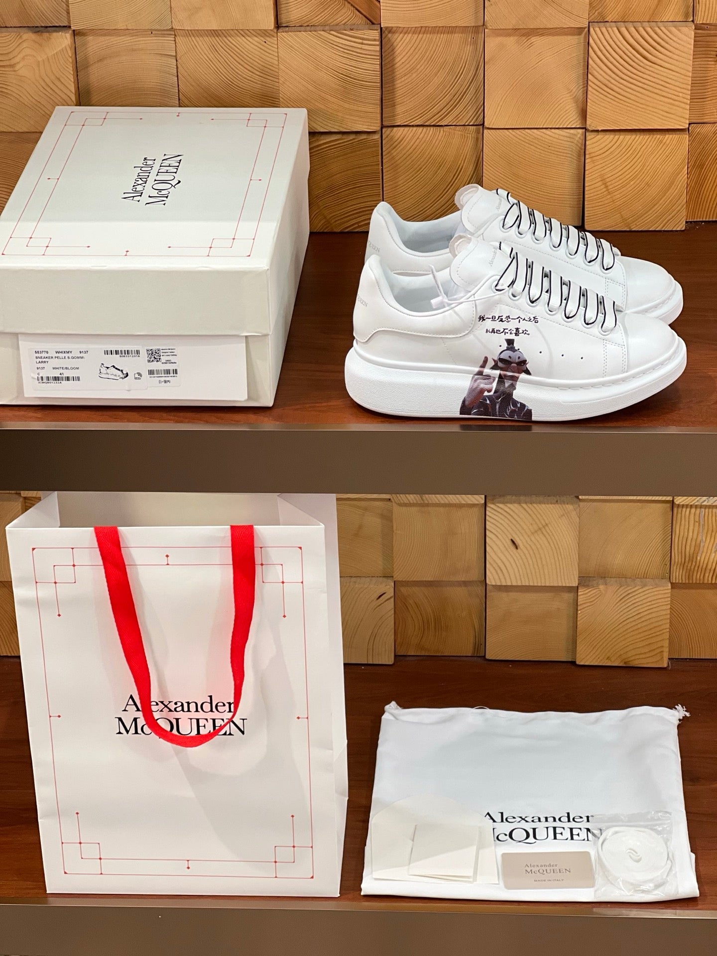 OVERSIZED SNEAKERS IN WHITE CALFSKIN CARTOON FIGURE BLACK TRIM LACES