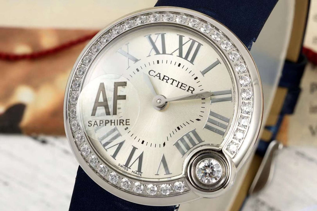 BALLON BLANC DE CARTIER WATCH GOLD CASE AND NAVY BLUE CALFSKIN WITH CRYSTALS