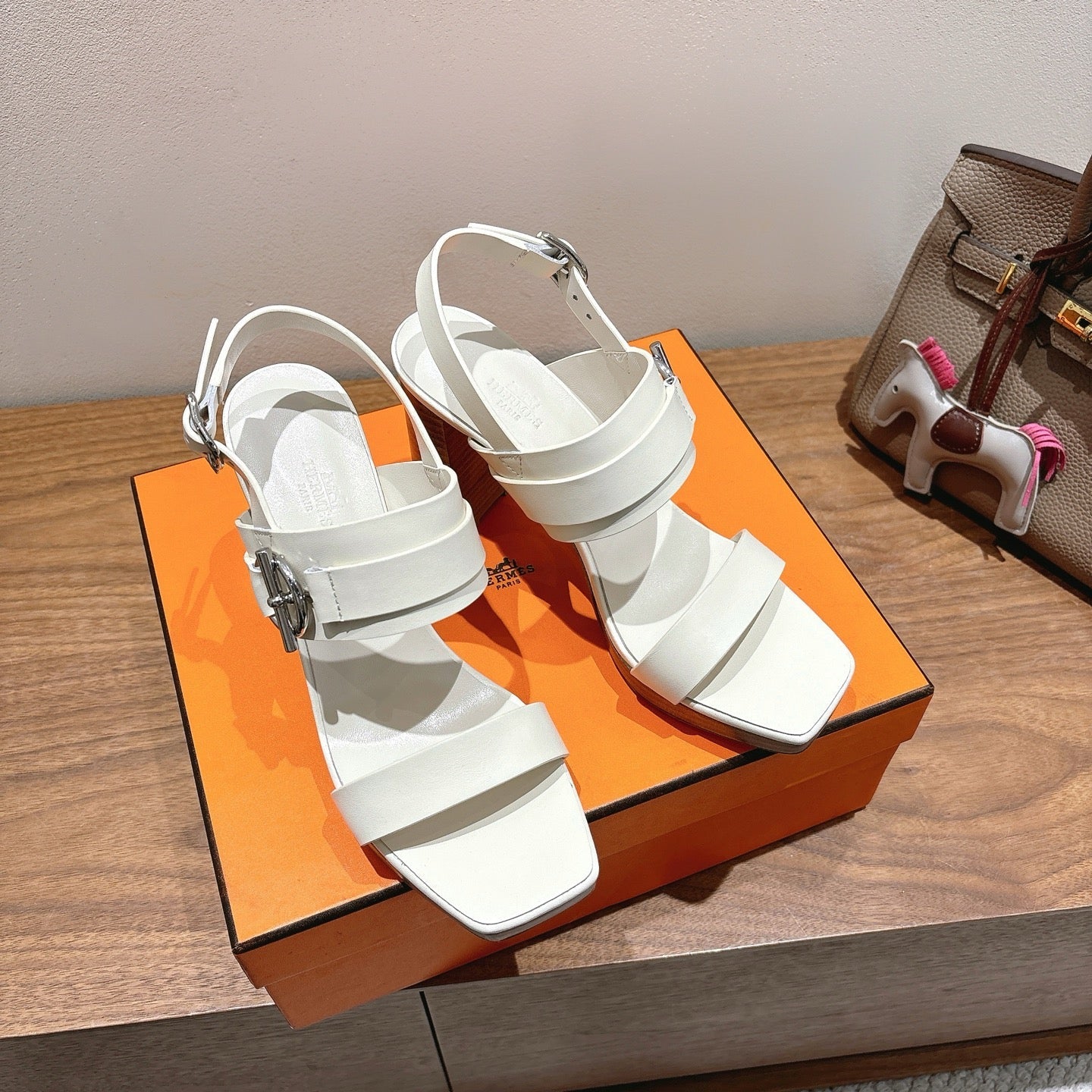 HM 26S GIGI 85 SANDAL IN WHITE CALFSKIN SILVER HARDWARE