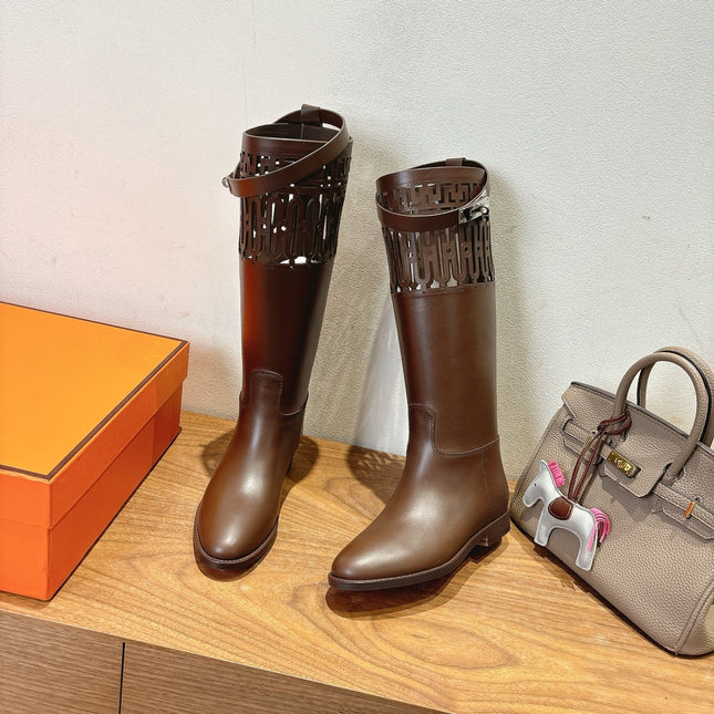 HM 26S PERFORATED HIGH-TOP BOOTS IN BROWN CALFSKIN