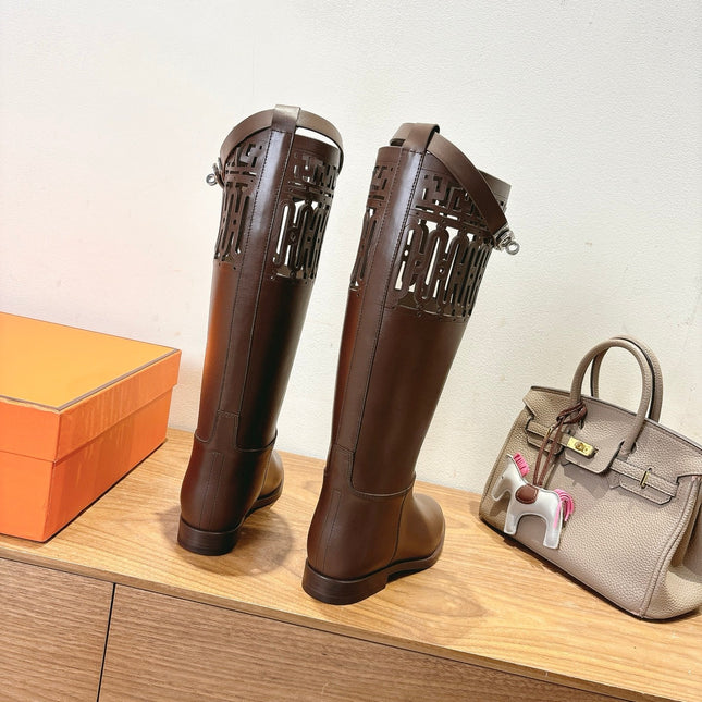HM 26S PERFORATED HIGH-TOP BOOTS IN BROWN CALFSKIN