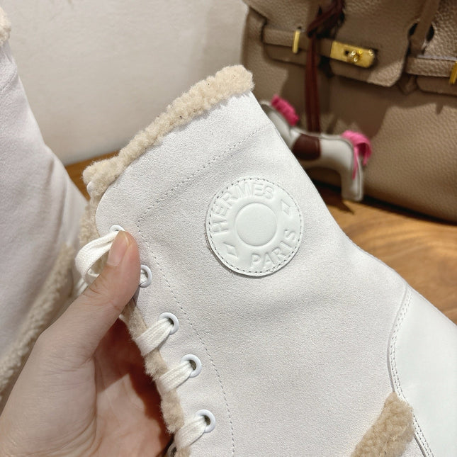 HM 26S SHEARLING LACE-UP BOOTS IN WHITE CALFSKIN AND SUEDE