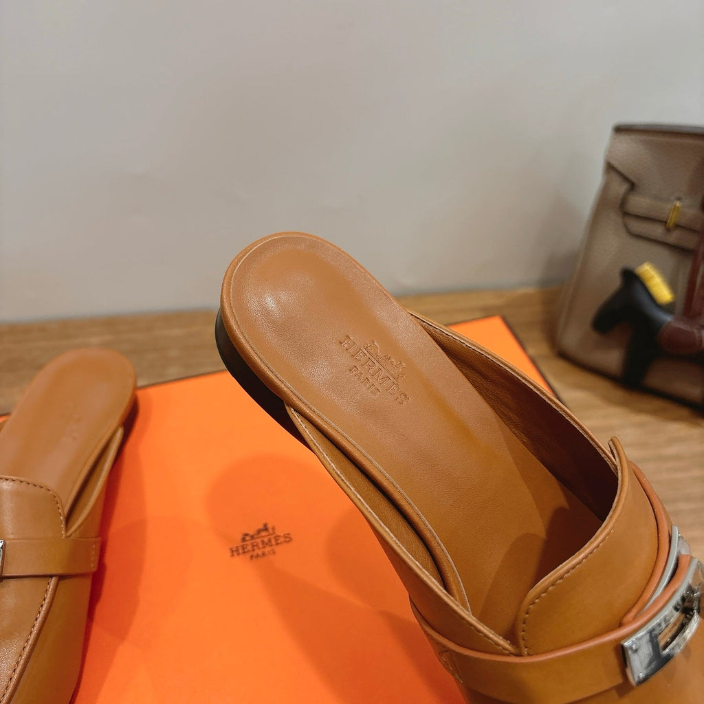 HM 26S KELLY MULE IN BROWN CALFSKIN SILVER HARDWARE