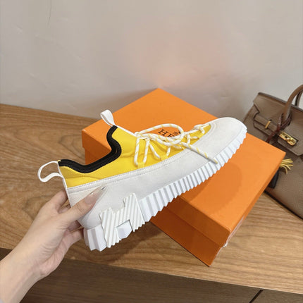 HM 26S BICOASTAL SNEAKERS IN WHITE SUEDE AND YELLOW FABRIC