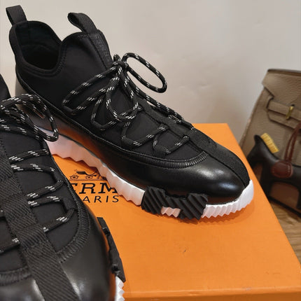 HM 26S BICOASTAL SNEAKERS IN BLACK CALFSKIN AND FABRIC
