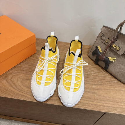 HM 26S BICOASTAL SNEAKERS IN WHITE SUEDE AND YELLOW FABRIC