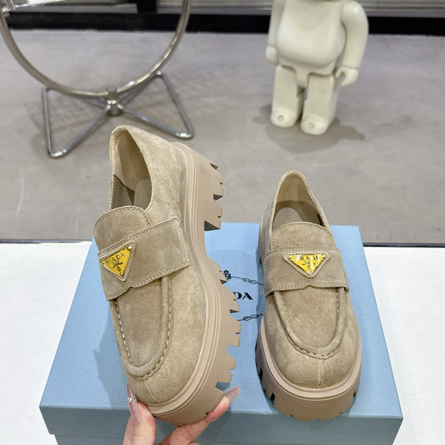 PRADA 25S THICK-SOLE LOAFERS 60 MM IN BEIGE SUEDE WITH GOLD HARDWARE