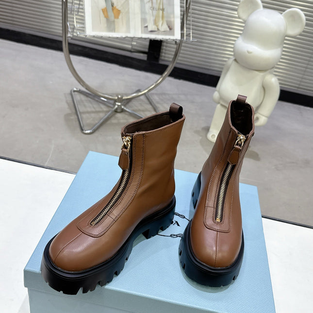 PRADA 25S ZIP-UP ANKLE BOOTS IN BROWN CALFSKIN