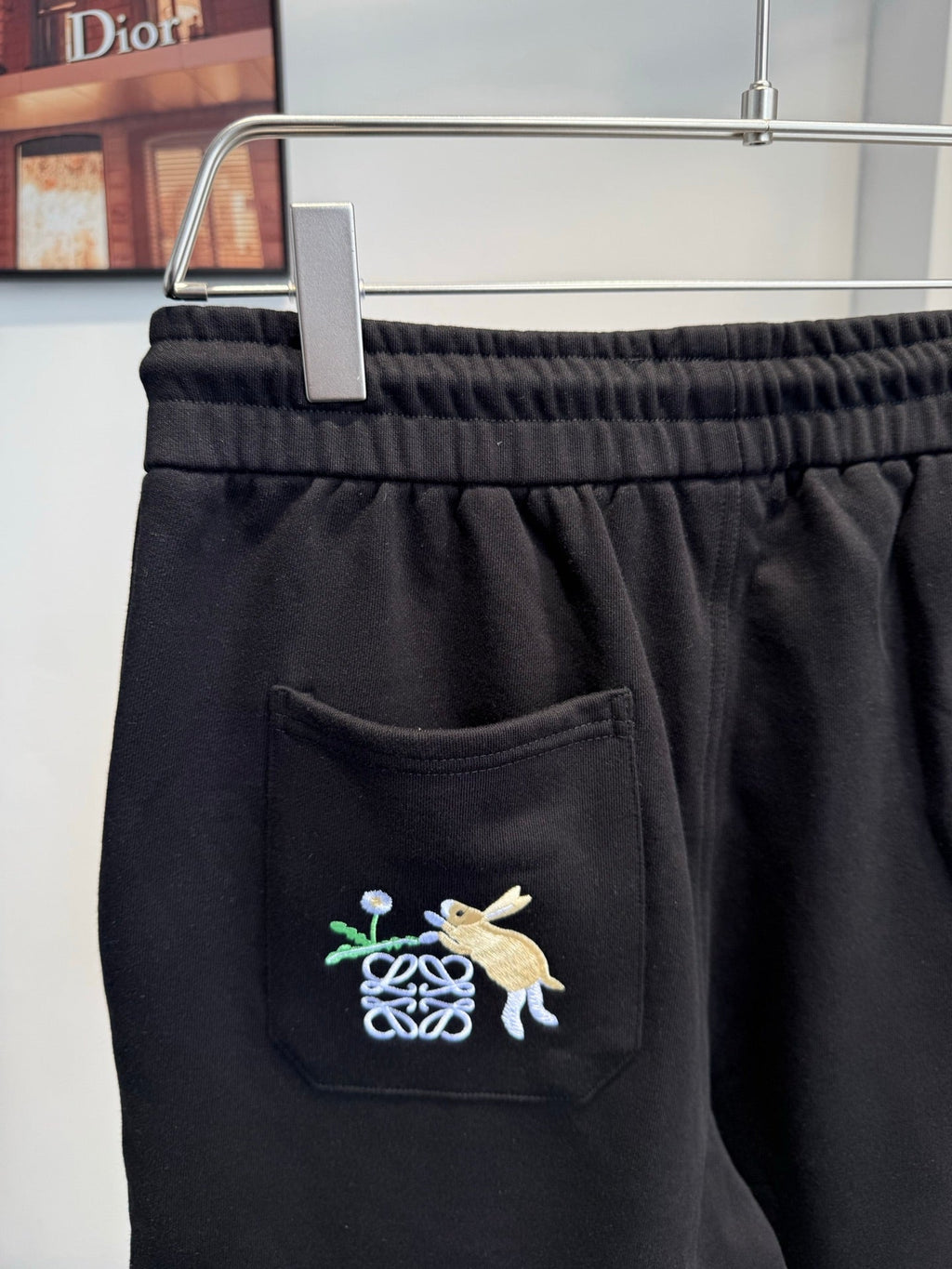 LOEWE 26S EMBROIDERED SWEATSHORTS 538