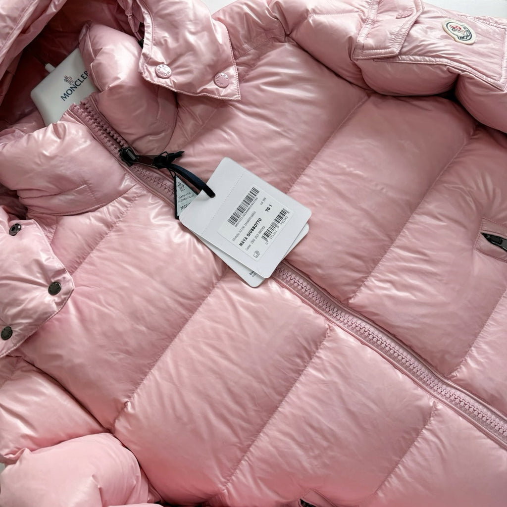 MONCLER 25S GOOSE DOWN JACKET 197