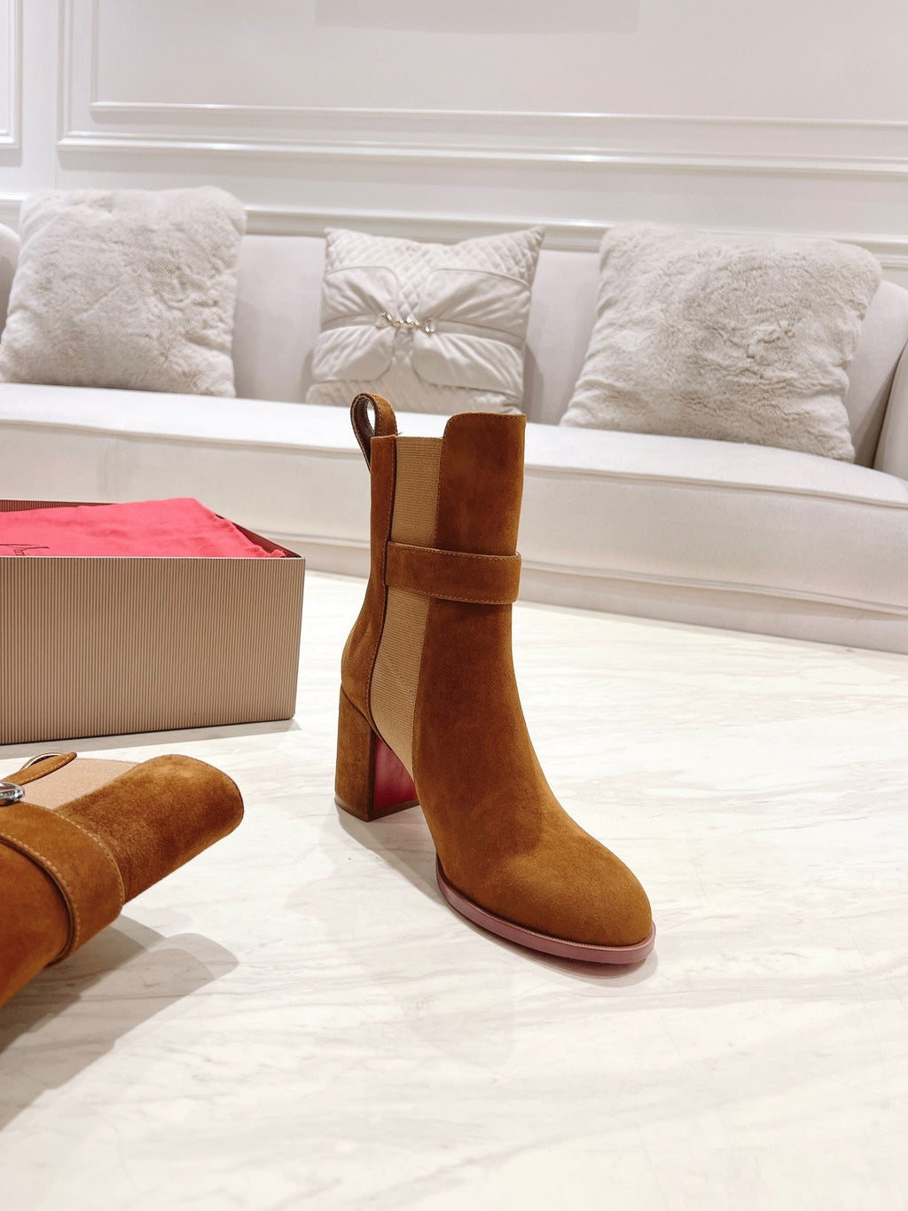 CL ANKLE BOOTS 70MM IN BROWN SUEDE