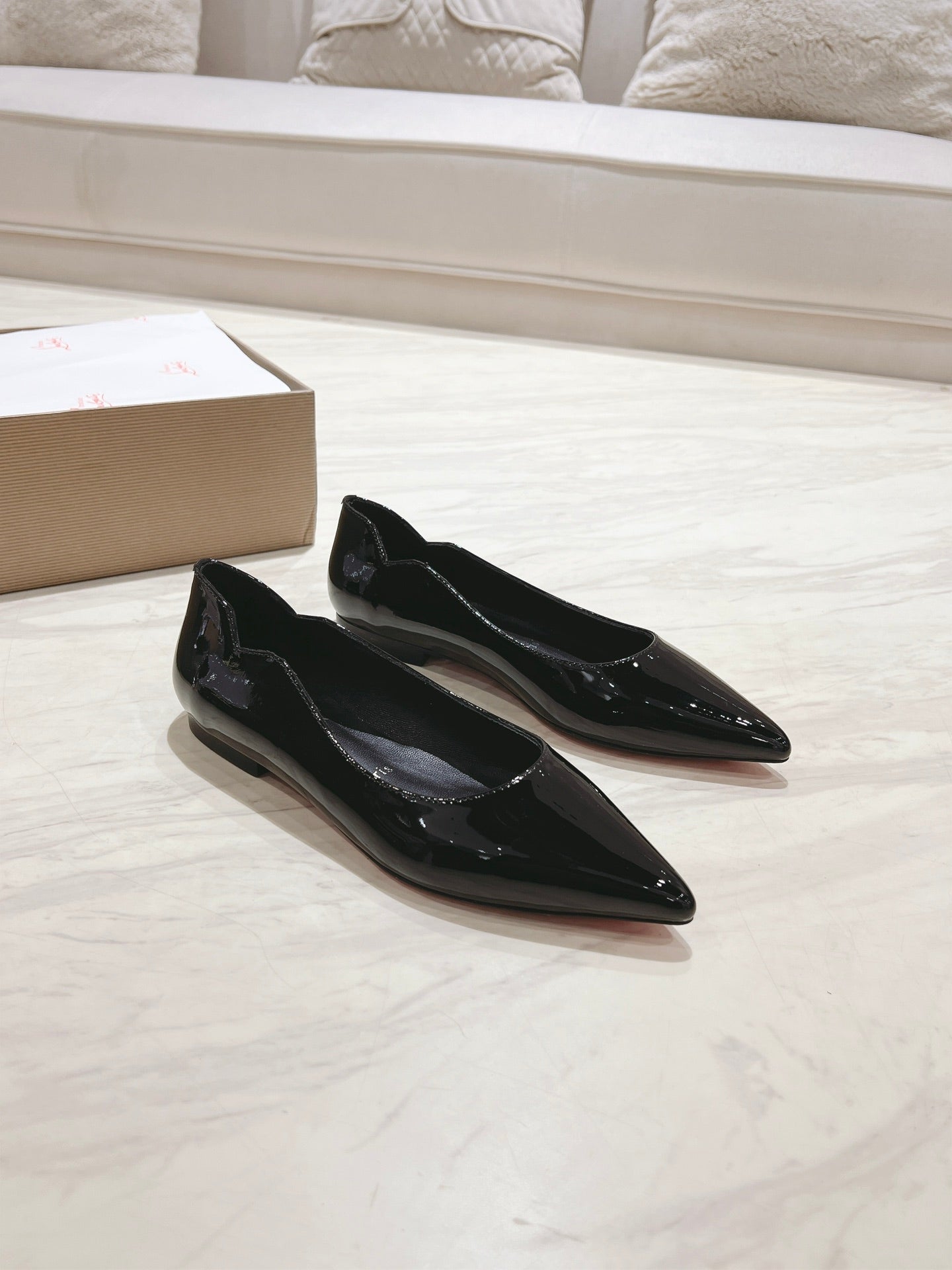 HOT CHICK BALLERINAS 15MM IN BLACK PATENT CALFSKIN