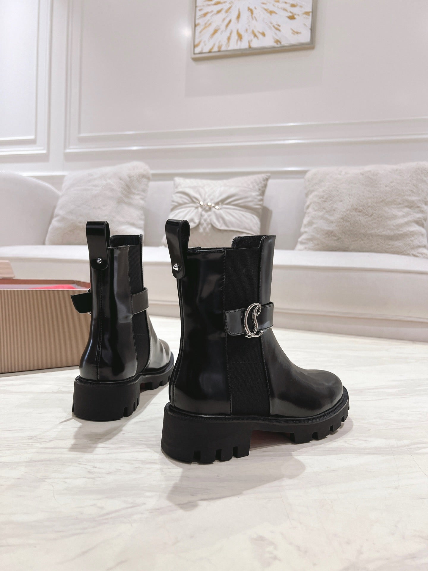CHELSEA BOOT LUG 30MM IN BLACK GLOSSY CALFSKIN