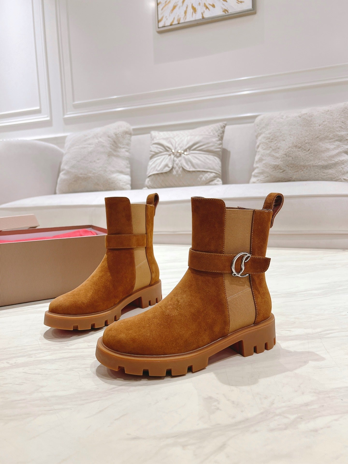 CHELSEA BOOT LUG 30MM IN BROWN SUEDE
