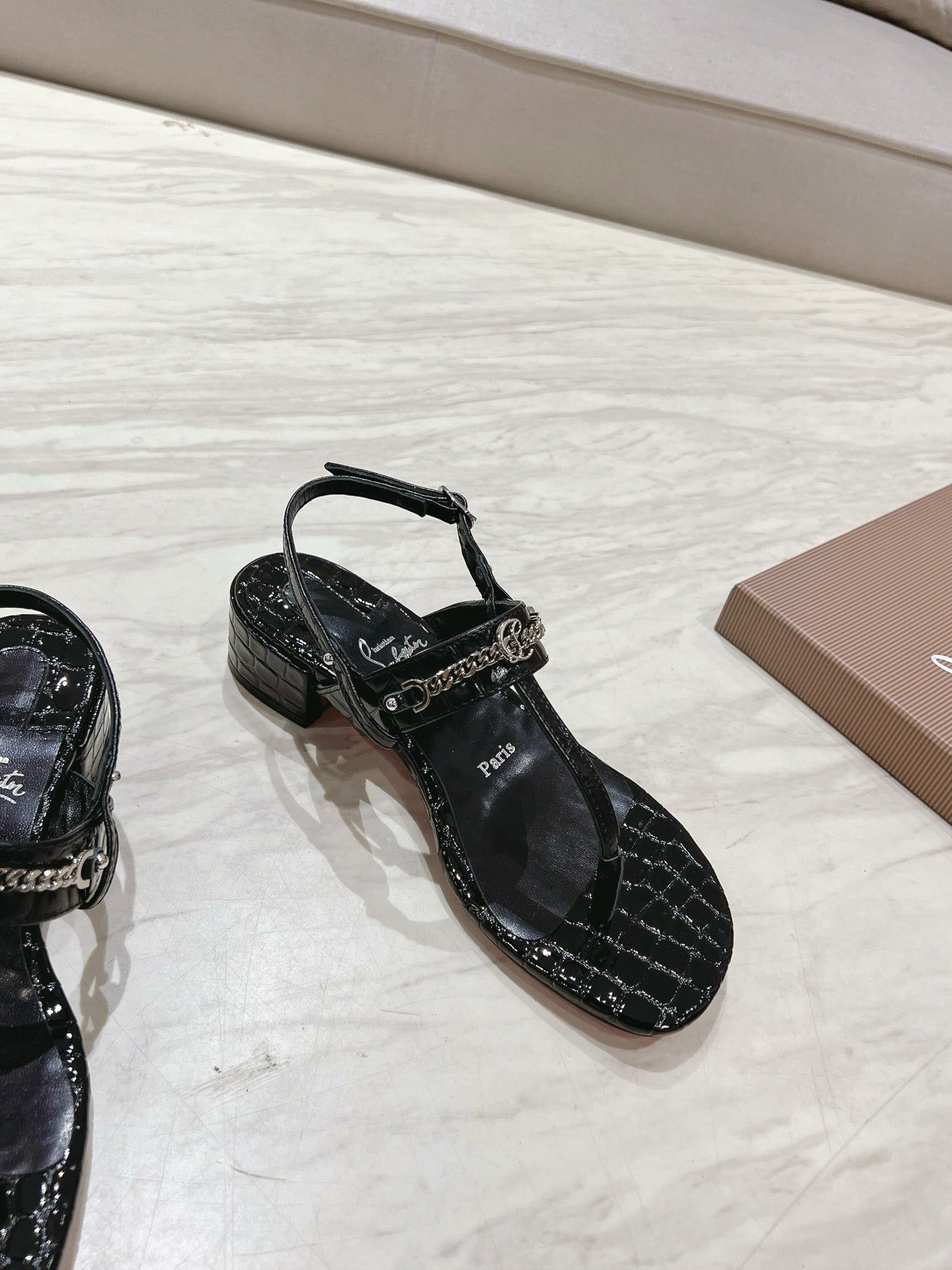 THONG SANDALS SLINGBACK 25MM IN SNAKE-EFFECT BLACK CALFSKIN