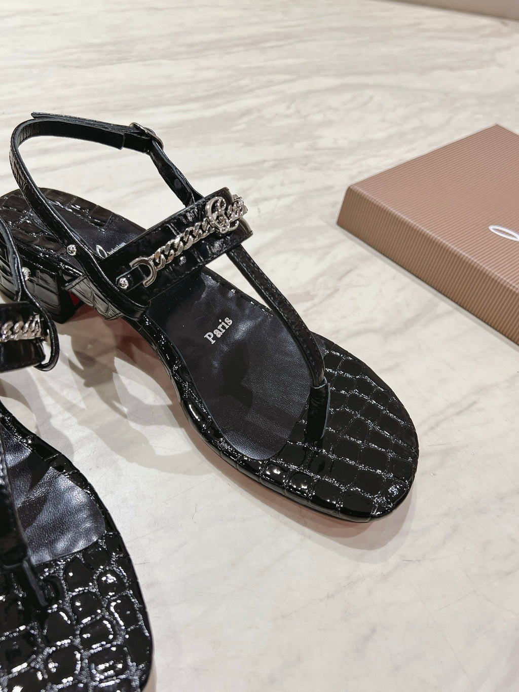 THONG SANDALS SLINGBACK 25MM IN SNAKE-EFFECT BLACK CALFSKIN