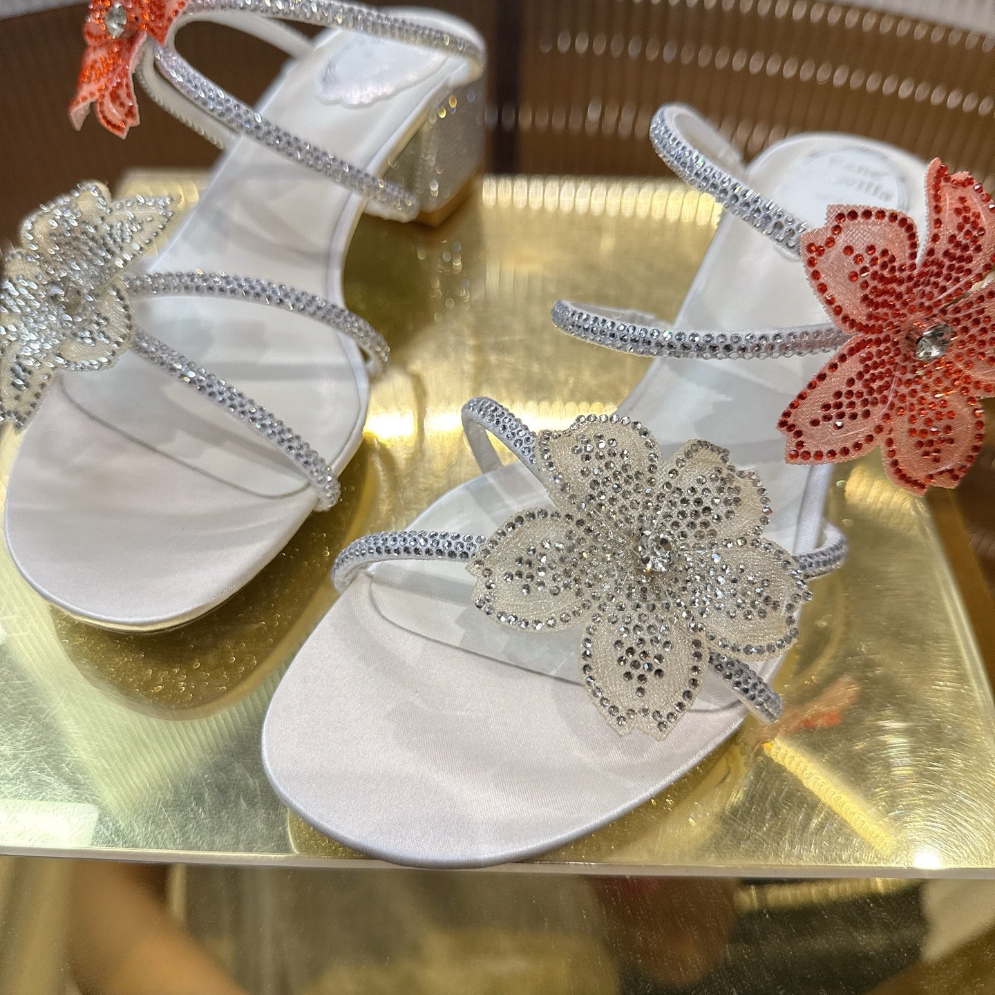 RENE CAOVILLA 26S FLOWER EMBELLISHED HEELS 45 MM IN CREAM WHITE LAMBSKIN