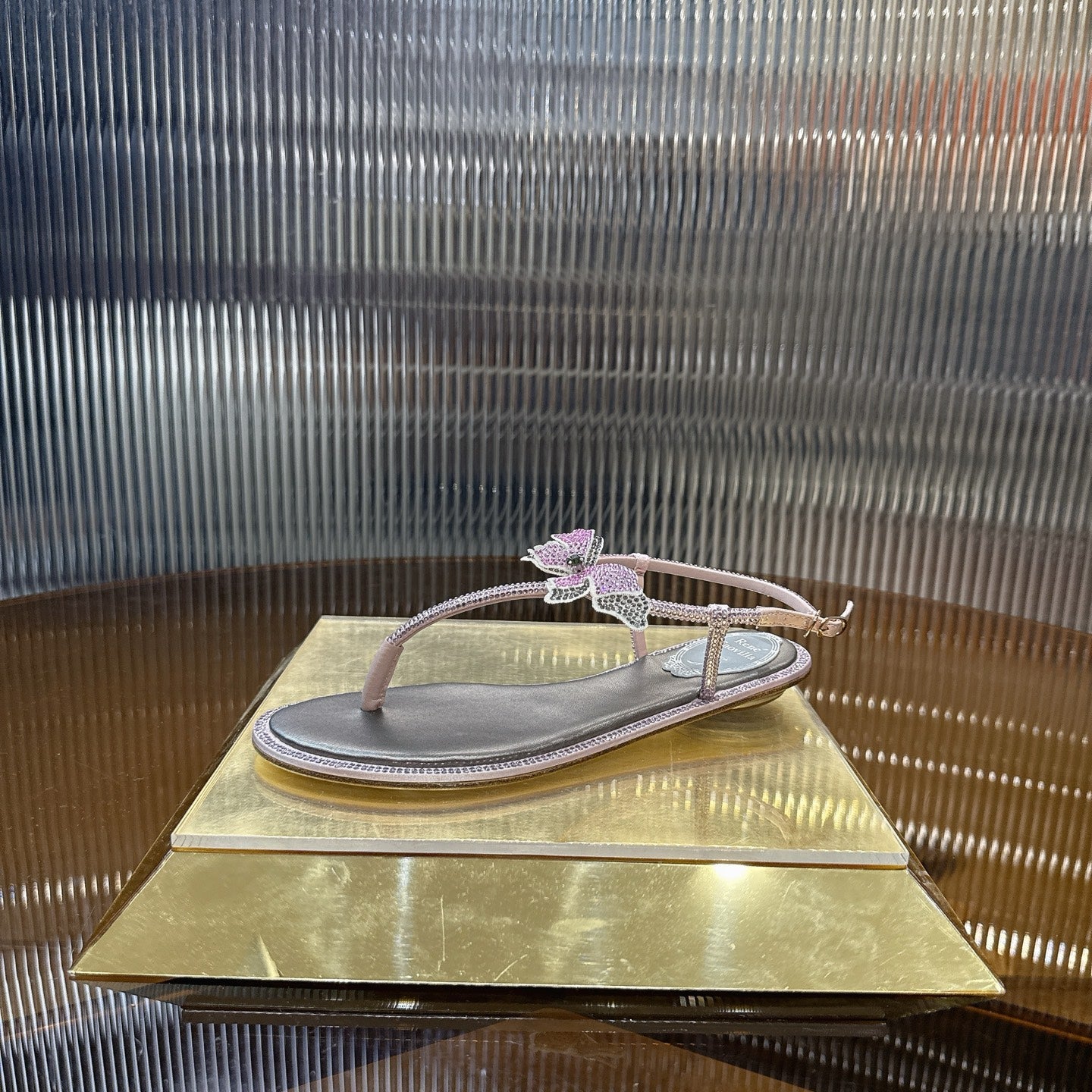 RENE CAOVILLA 26S BUTTERFLY THONG SANDALS IN SILVER & PINK LAMBSKIN