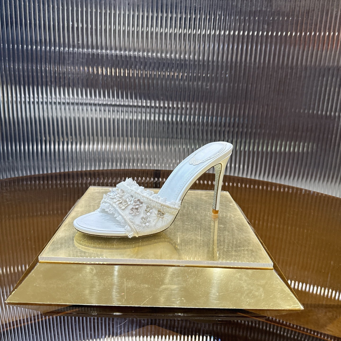 RENE CAOVILLA 26S HIGH HEEL SLIDES 75 MM IN WHITE LACE STRAP FLOWER EMBELLISHED