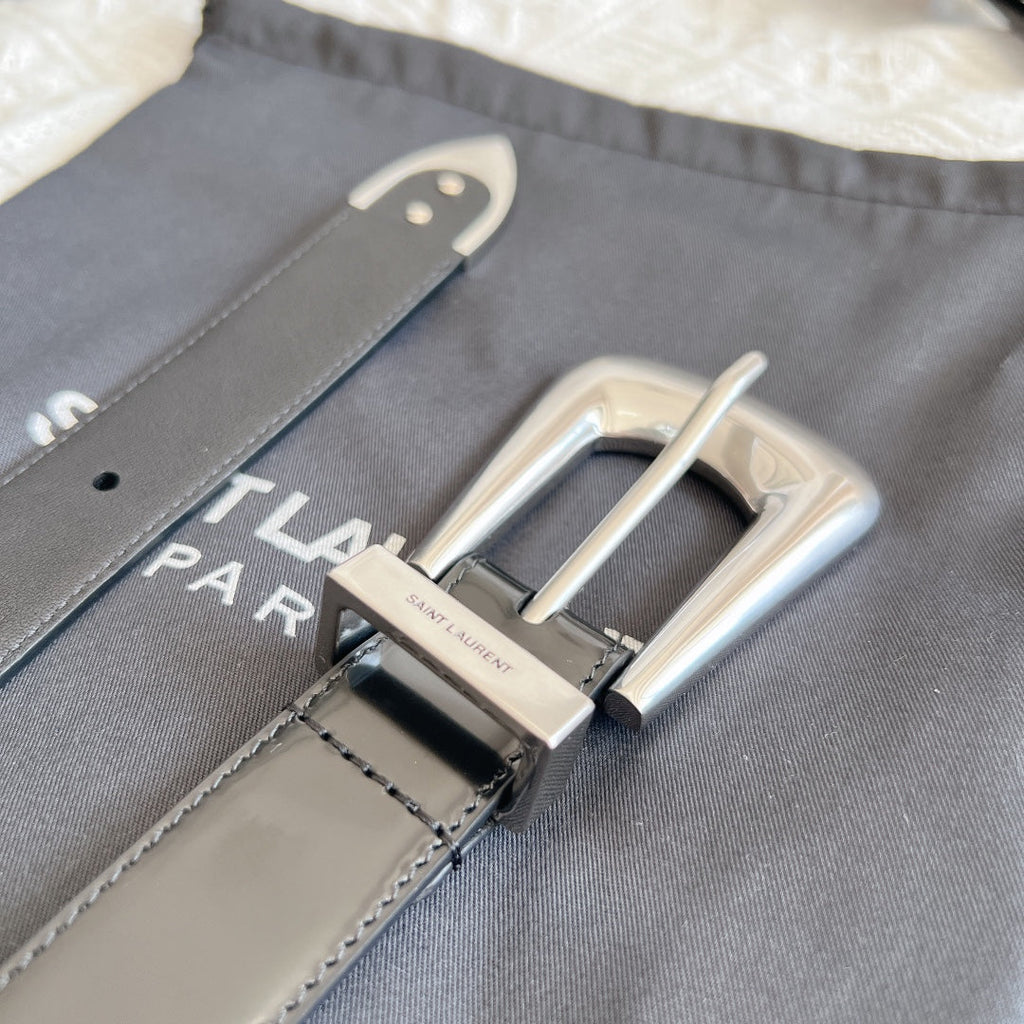 YSL 25S BELT 25 MM IN BLACK GLOSSY CALFSKIN 558366