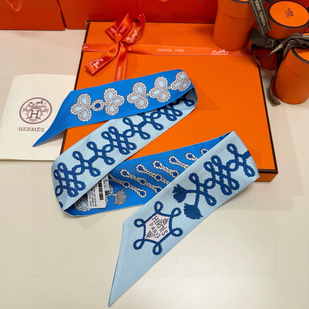 HERMES 26S SCARF 86 IN SILK 309668