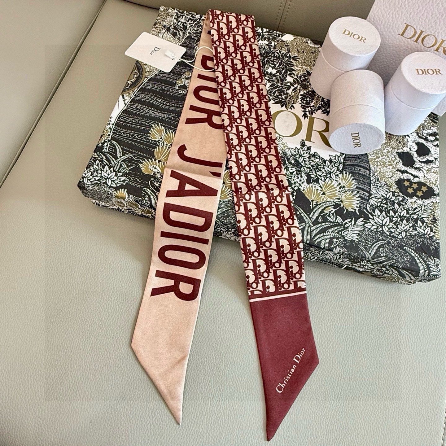 DIOR 26S SCARF 105CM IN SILK 297751