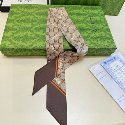 GUCCI 26S TWILLY SCARF 120 IN SILK 502610