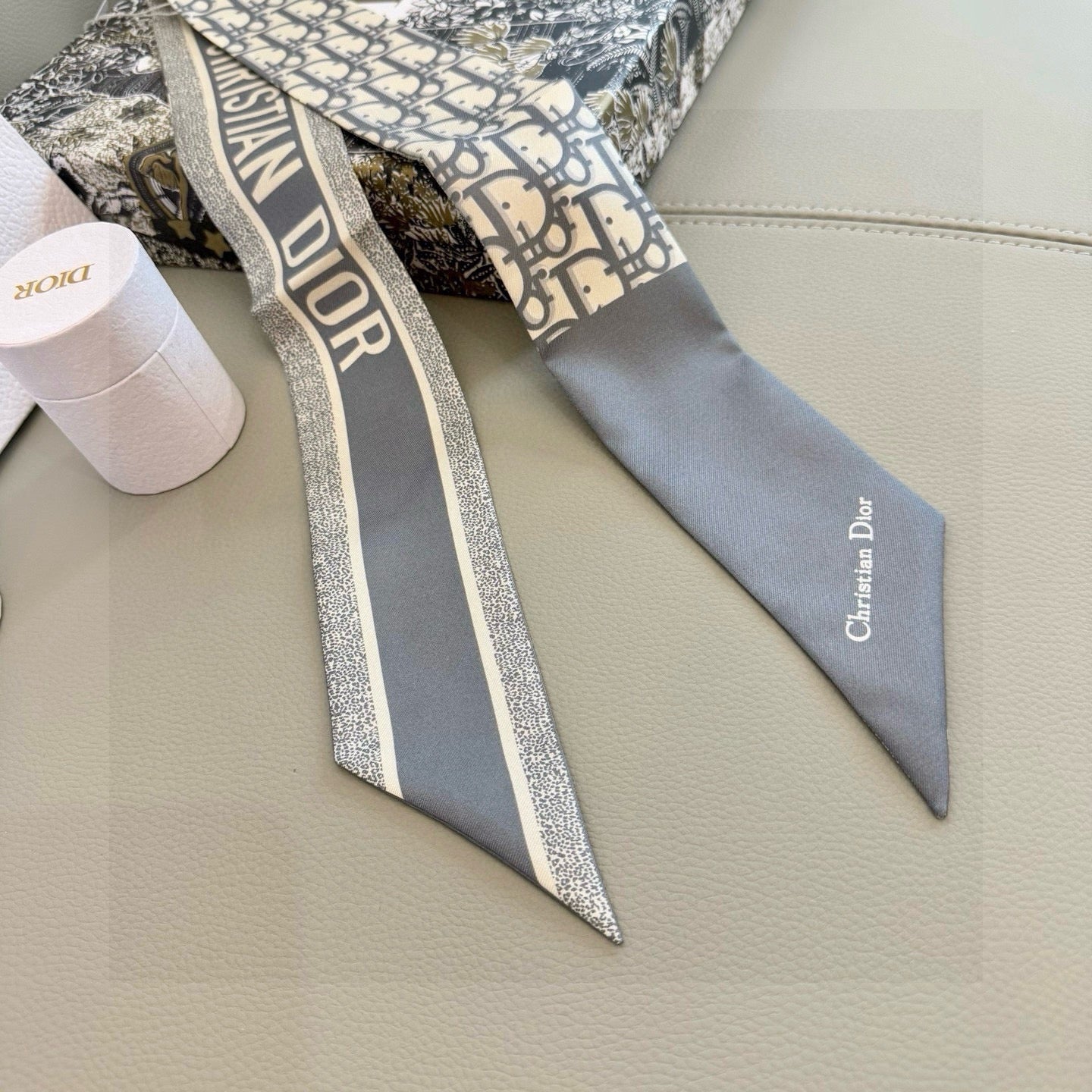 DIOR 26S SCARF 105CM IN SILK 309592
