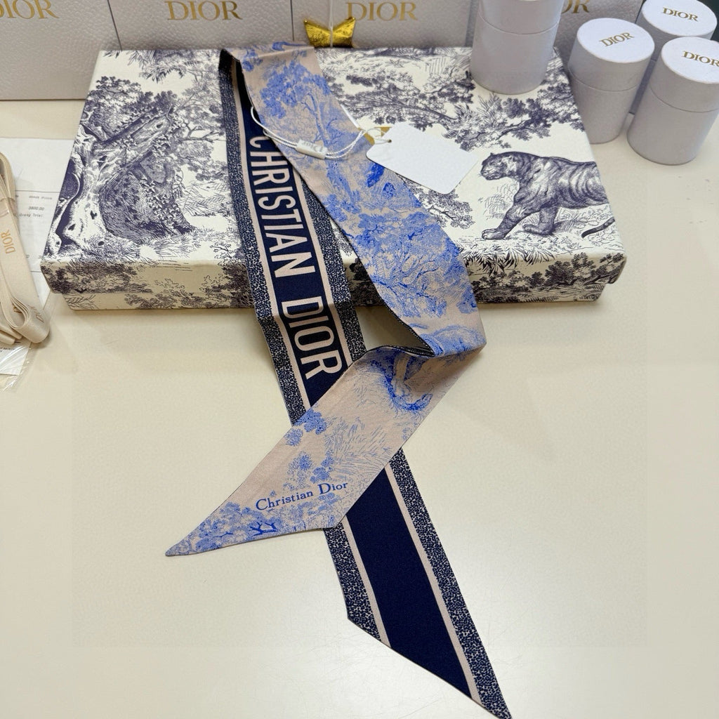DIOR 26S SCARF 105CM IN SILK 302928