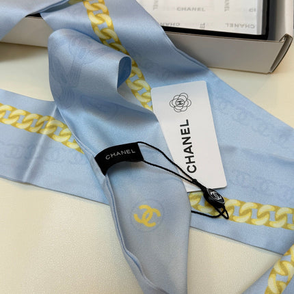 CHANEL 26S TWILLY SCARF 120 IN SILK 440962