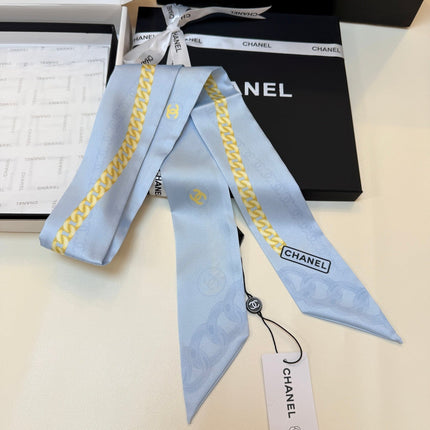 CHANEL 26S TWILLY SCARF 120 IN SILK 440962