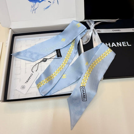 CHANEL 26S TWILLY SCARF 120 IN SILK 440962
