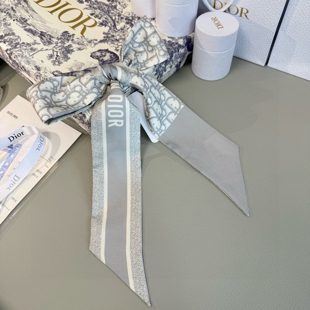 DIOR 26S SCARF 105CM IN SILK 313072